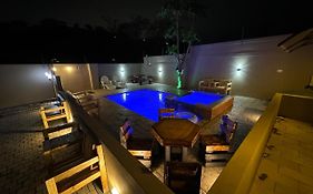 Durban Holiday Apartments By Mieli Estates , Unit 1